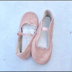 spotlight PINK BALLET SLIPPERS Girls 9.5